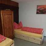 St Maximin Apartament